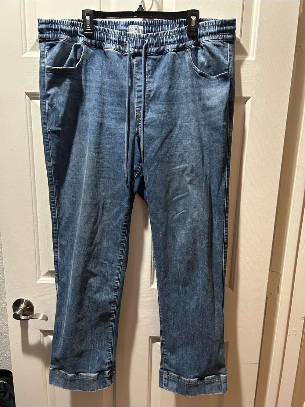 Lane Bryant High-Rise Pull-On Relaxed Straight Jean Signature Fit Size 18
